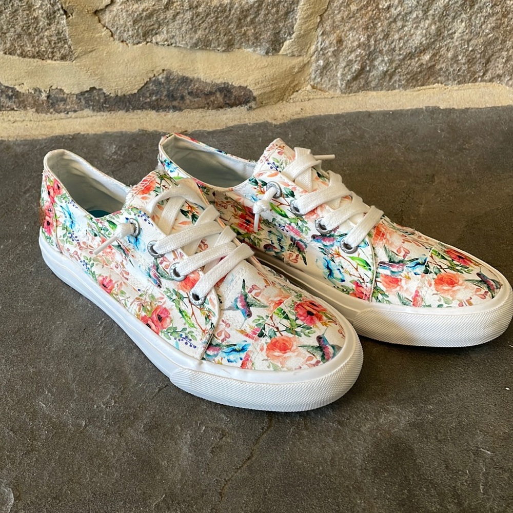 Floral Sneaker Blowfish